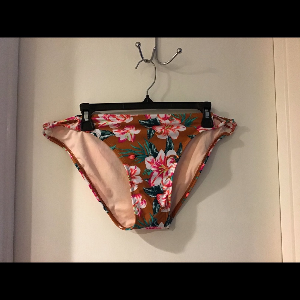 Swim suit bottom multiple colors